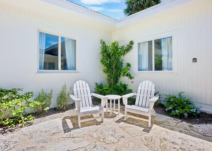 Driftwood At Anna Maria Island Inn